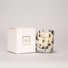 Carica l'immagine nel visualizzatore di Gallery, Candela MADA Adorable