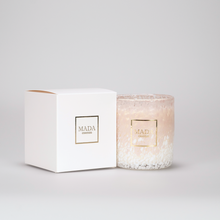 Carica l'immagine nel visualizzatore di Gallery, Candela MADA In Love