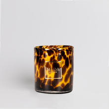 Carica l'immagine nel visualizzatore di Gallery, Candela MADA Moody