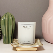 Carica l&#39;immagine nel visualizzatore di Gallery, MADA essenza produce artigianalmente in Svizzera candele profumate, melts, diffusori e spray per ambienti con materie prime di altissima qualità.
